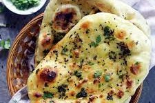CHILLI GARLIC NAAN